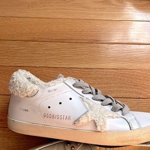 Woman’s Golden Goose Super Star Shearling Lined Sneakers